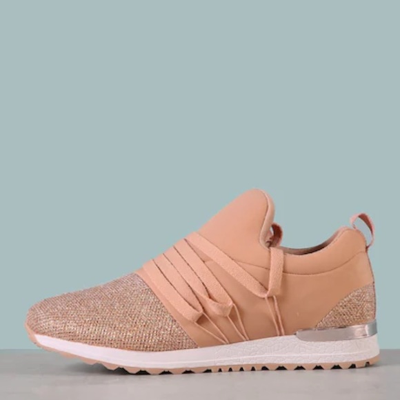 Shoes - Fashion Tennis Shoes